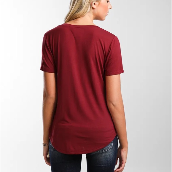 White Crow Sleek Crossroads T-Shirt - Merlot - Picture 2 of 8